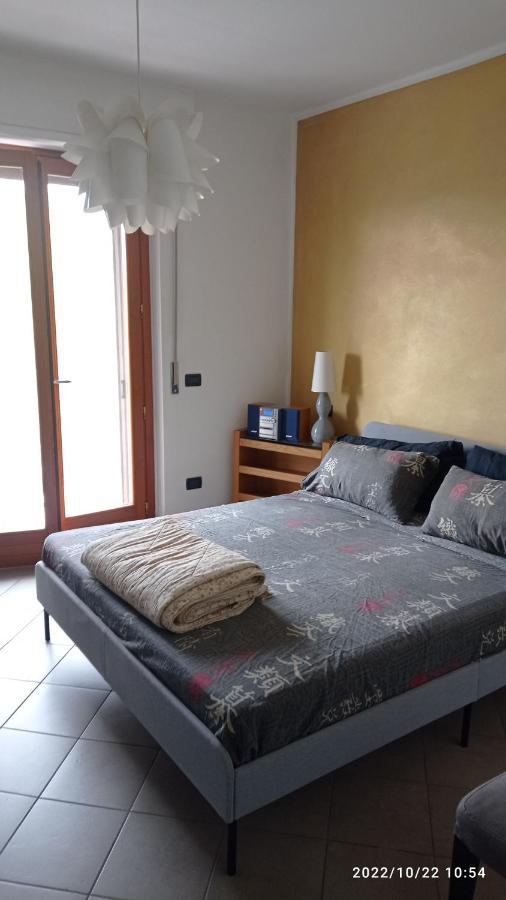 Rebecca'S House Apartment Asti Luaran gambar