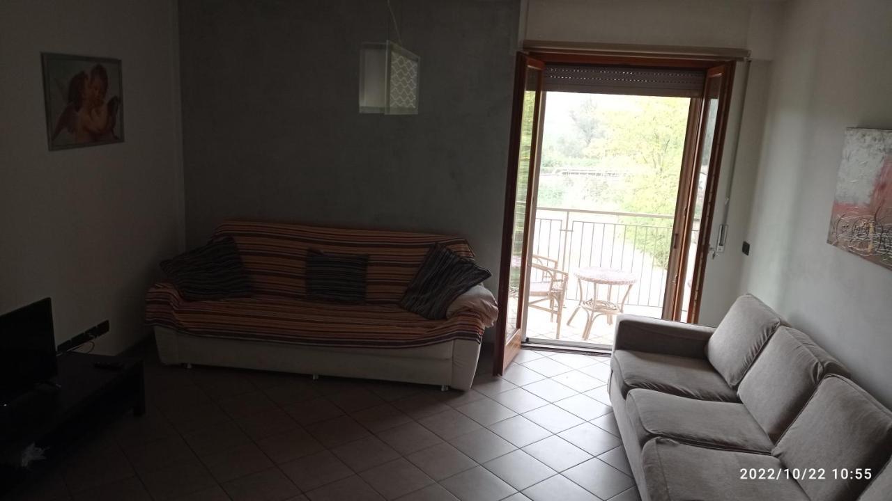 Rebecca'S House Apartment Asti Luaran gambar